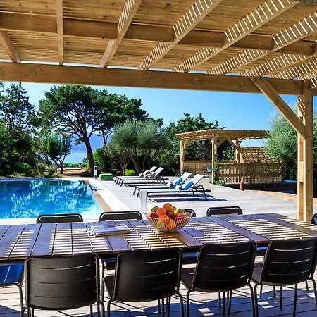 Cappiciolo Sleeps 10 Pool Air Con Wifi